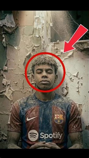 I Found Ronaldo, Messi, Neymar, Yamal, Mbappe in Abandoned Stadium #edit #ronaldo