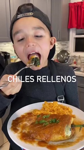 Chiles Rellenos Recipe: 7-8 poblano peppers 2 lbs @donfranciscocheese oaxaca cheese 5 egg whites 3 egg yolks 1//4 tsp salt 1/8 tsp cream of tartar 1 tbsp all purpose flour Extra all purpose flour for dusting chiles Vegetable oil Instructions: Roast chiles poblanos for 2 minutes on each side on open fire. Add them to a bag so they steam for 7-10 minutes. Carefully peel them and cut a small slit on the side of your chile and remove seeds and veins on the inside (making sure chile doesn't completel