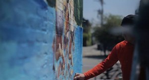 We wanted to bring the feeling of vacation at the lake to life in the city, so we painted a mural and made it smell like the Glade Summer Collection. Feel Free. #FeelGlade | Glade