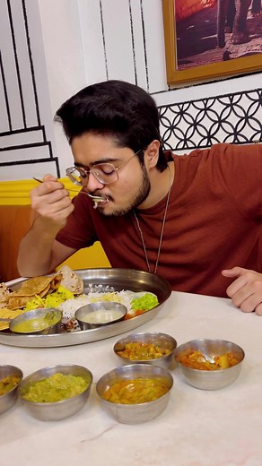 Explore the Delectable Indian Thali in Karachi