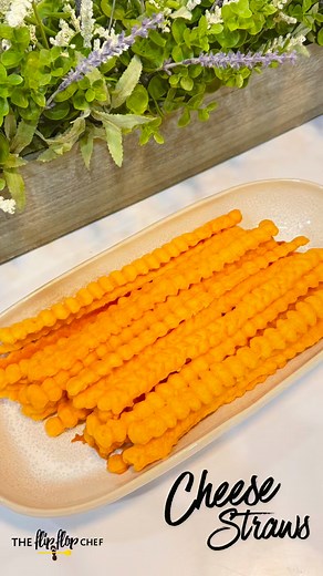 🧀 Cheese straws… upgraded with Pampered Chef’s Silicone Pie Crust Mold #CheeseStraws | Mindy Kay Mussell Banks