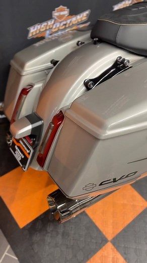Another quick peek at one of the new CVO models that just touched down here at High Octane Harley-Davidson! Come on in to check it out and learn more about Harley-Davidson’s continued evolution of motorcycle craftsmanship. High Octane Harley-Davidson Billerica, MA | High Octane Harley-Davidson | Facebook
