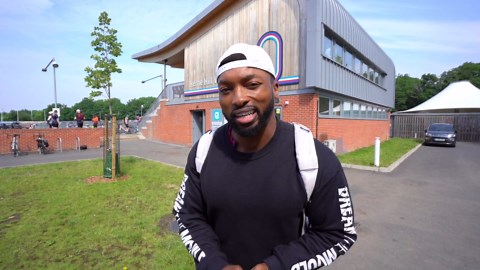 BODYBUILDER tries TRACK CYCLING for the First Time
