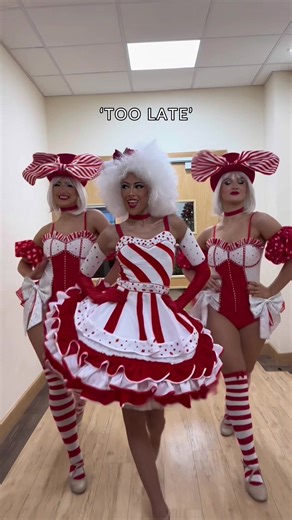 How many letters in Dancebox…??? 👀🤭 One thing you know we’re going to do is go all out! No such thing as too extra when it comes to costumes right!? 🤭💋 #dancebox #readytodancebox #professionaldancetraining #dancecollege