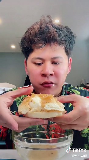 Exploring Traditional Tongan Desserts: Ma lemani