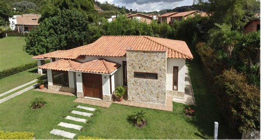 ¿Cuánto vale una casa prefabricada en Colombia? Unas parecen mansiones y son baratas