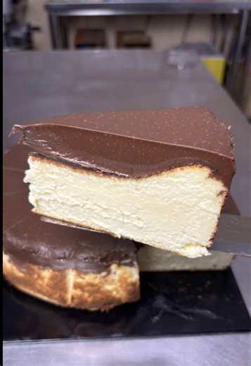 Delicious Cheesecake Cross Section Revealed
