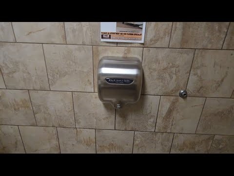 Excel Dryer Xlerator 2/2 at The Home Depot off 475 S Schmale Rd, Carol Stream, IL 60188