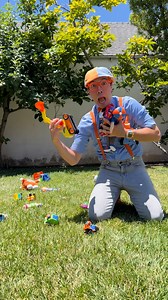 Who says you can't have fun cleaning up? 🤩 | Blippi