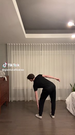 Luca's Impressive Moves in Epic Fight Scene