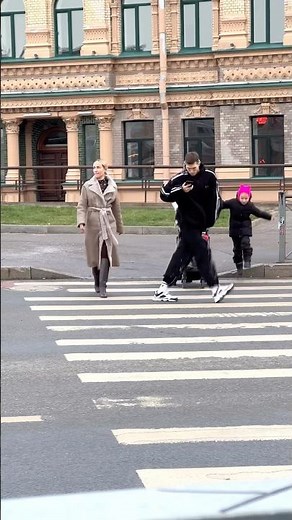 WALKING DANCE 😅😅