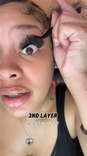 WHOLESALE | PRIVATE LABEL | DIY CLUSTER LASHES on Instagram: "Do my Dramatic Wispy Lash Extensions by stacking “120P Max”. Lengths : 8mm-24mm. 3D Curls . Anyone wanna try ? Shop link in Bio 🛍️🛍️"
