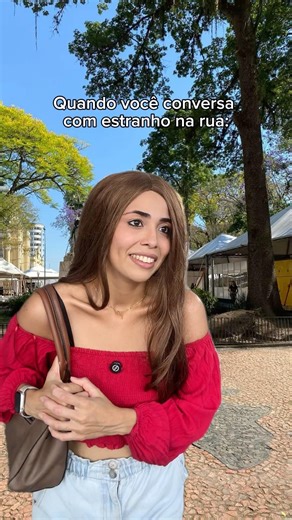 CONVERSANDO COM ESTRANHO - ‪@gisellehfreitas‬ #humor #comedia #comedyvideo