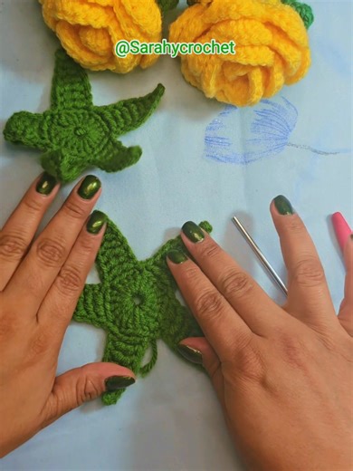 Tutorial de Cáliz para Rosa en Crochet