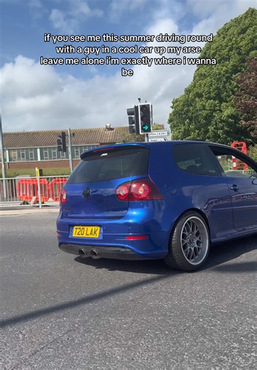 Driving Summer Fun with the Volkswagen Golf R32
