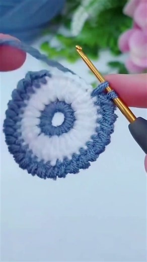 The Best Border Stitch Ever! How to Crochet the Crab Stitch Step-by-Step