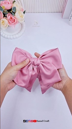 Create Your Own Stylish Sailor Hair Bow with Extra Tails!