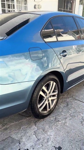 Nunca lavan en carro bien