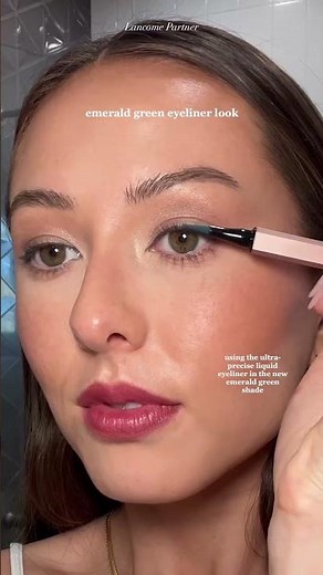 Abigail Heringer shows you how to apply #greeneyeliner