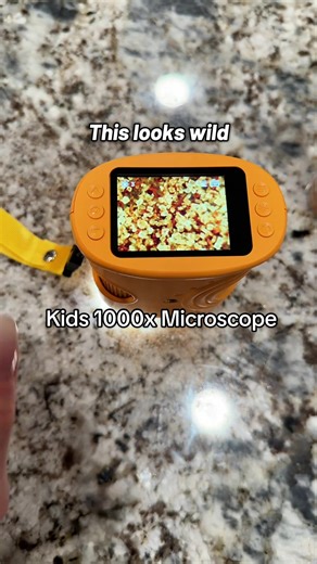 This 1000x handheld digital microscope is so cool to see what everything looks like magnified! Perfect for an Easter basket, exploring during the cold winter months and great for outdoors in the warm weather! #kidsmicroscope #handheldmicroscope #sensoryactivities #screenfreeactivities #exploremore
