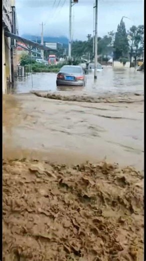 dangerous floods 😱😳😮 caught on camera #viral #trending #floods #flood #Disaster #nature #viral