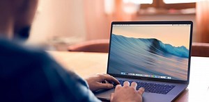 MacBookのバタフライキーボードの不具合を調整する方法 | ライフハッカー・ジャパン