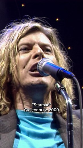 David Bowie Starman Live at Glastonbury 2000