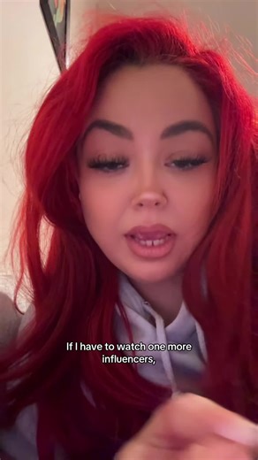 The Annoyance of Influencer Christmas Hauls