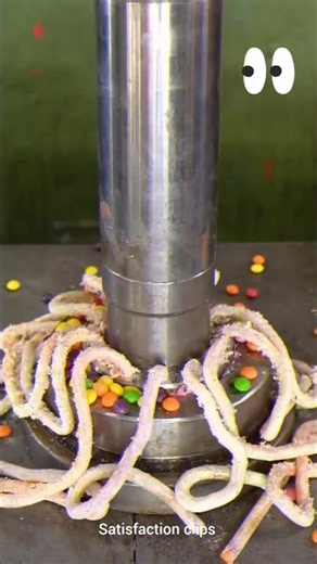 Hydraulic pressing the chocolate 🍫🍫🤤🤤 #hydrulicpress #satisfying #candy #crushing