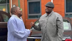 Dhuma dhuma na The Comic Pastor pa London vachida mweya 😀 | Mambo Dhuterere