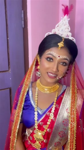 Biswajit Sharma__official on Instagram: "Happy face ❤️🥰🥰🥰 13 December real bride👰 . . #artist #Happyface #makeupartist #mua"