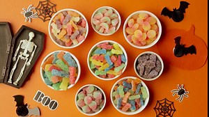 SOUR PATCH KIDS Soft & Chewy Valentines Day Candy, 20 Snack Packs