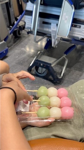 Japanese dango, sweet rice dumplings. Traditional Japanese sticky rice cakes #japan #dessert