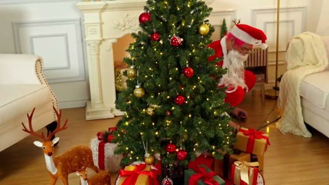 4.5 ft Artificial Fiber Optic Christmas Tree, Pre-Lit Artificial Potted Xmas Tree with 300 Led Lights, 8 Lighting Modes, Includes Black Base,1PCS