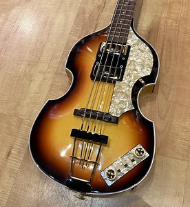 Hofner Limited Edition Fab Gear Revolution Beatle Bass 500/1-61-REV Model — Andy Babiuk's Fab Gear