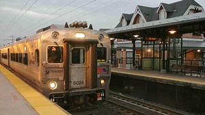 NJ Transit gradually resuming train service