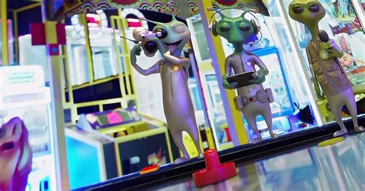 Alien TV Alien TV E006 – Arcade/Dumplings/Presents