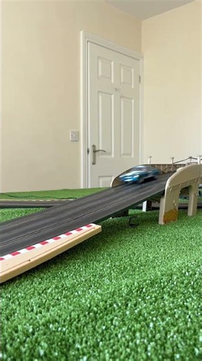 Scalextric C4062 E Type Jaguar