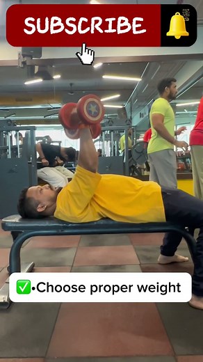 Flat BENCH PRESS MISTAKES vs CORRECT FORM✅#shorts #motivation #ytshorts #youtubeshorts #viral #gym