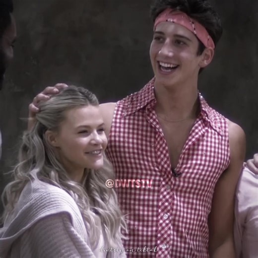 witney deserves her second mirrorball #milomanheim #witneycarson #dwts