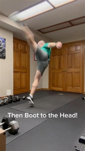 Boot to the Head! #kicktechniques #kickingdrills #taekwondo #mobility #motivation #flexibility
