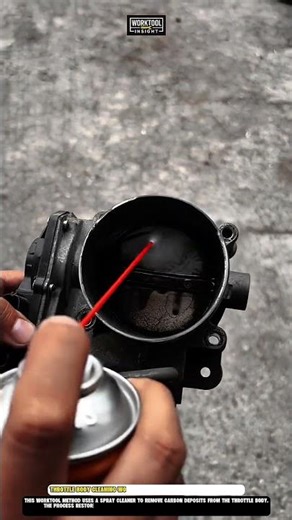 Throttle body cleaning Worktool spraying carbon deposit remover