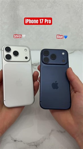 iPhone 17 Pro Silver Vs iPhone 17 Pro Deep Blue Desing & Boot up Test!