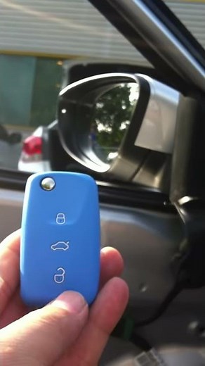 VW : How to install side mirror auto folding module -2