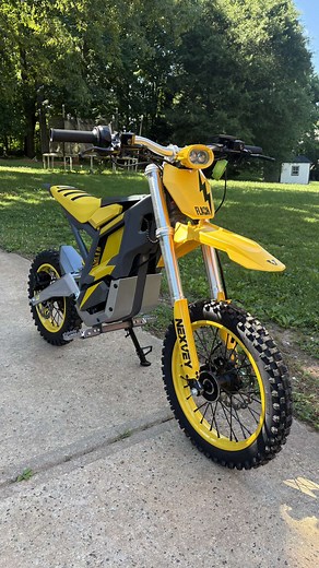 Nexvey Flash: The Most Underrated Mini Moto?