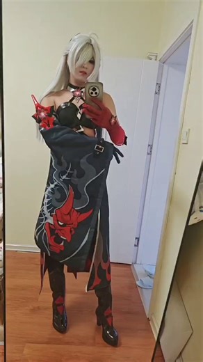 #女装大佬 #cosplay #靴子 #黄泉姐姐高贵的靴子，最适合踩一些下贱的东西了不是吗？