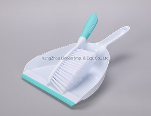 [Hot Item] Plastic Dustpan and Brush Cleaning Tool Kit with TPR Handle