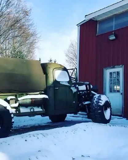 Who doesn’t love cold starts 🥶🥶🥶 | Diesel truck addicts