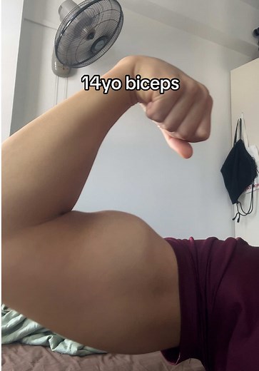 14-Year-Old Bodybuilder's Impressive Bicep Gains