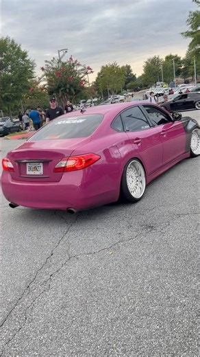 I spotted a modified Infiniti M37 and it looks pretty cool #shorts